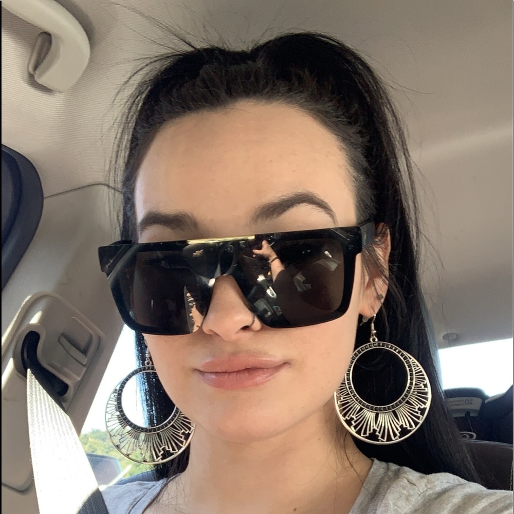 Meet your Posher, Katlynn